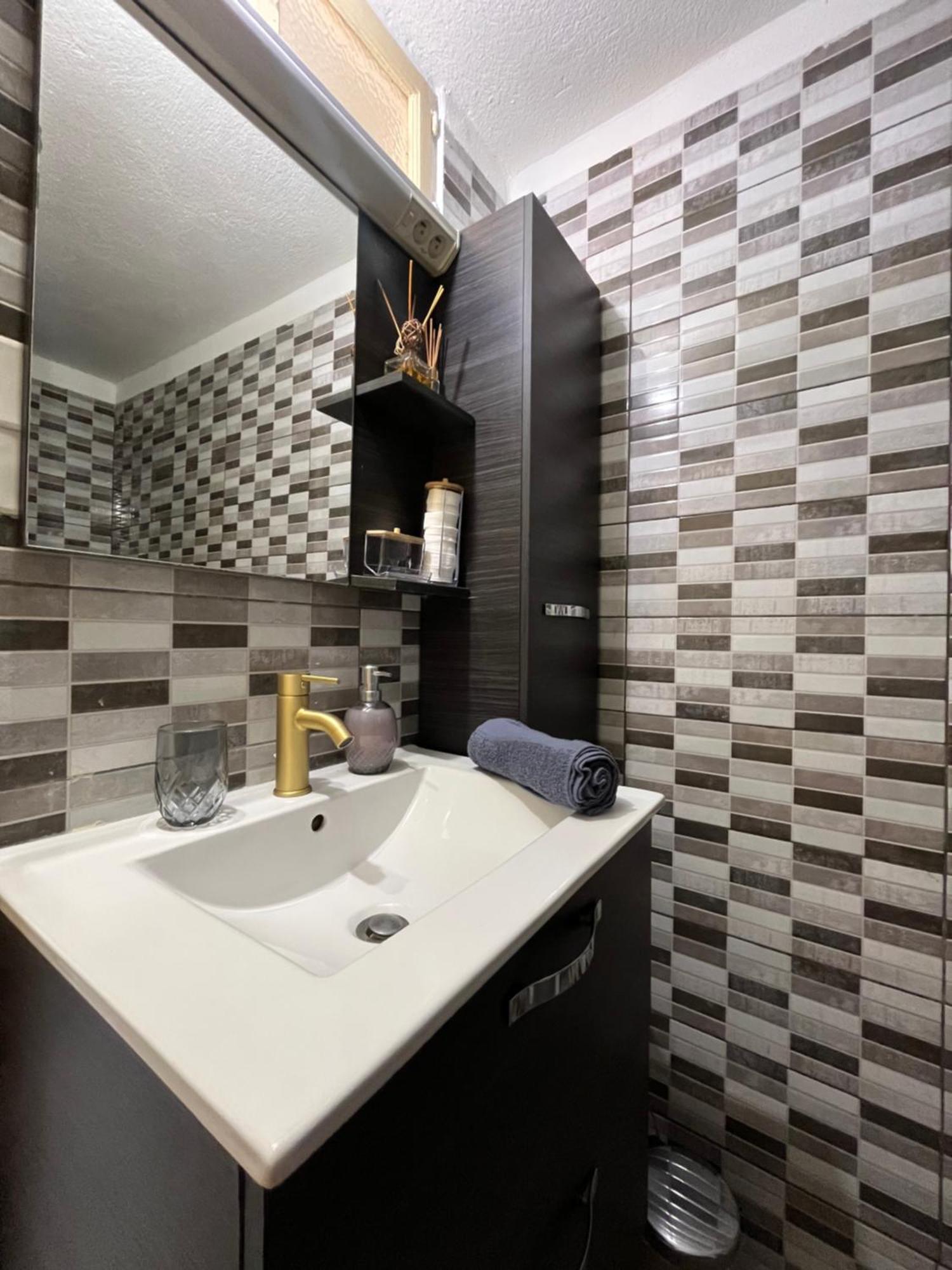 Apartment Coeur Du Village